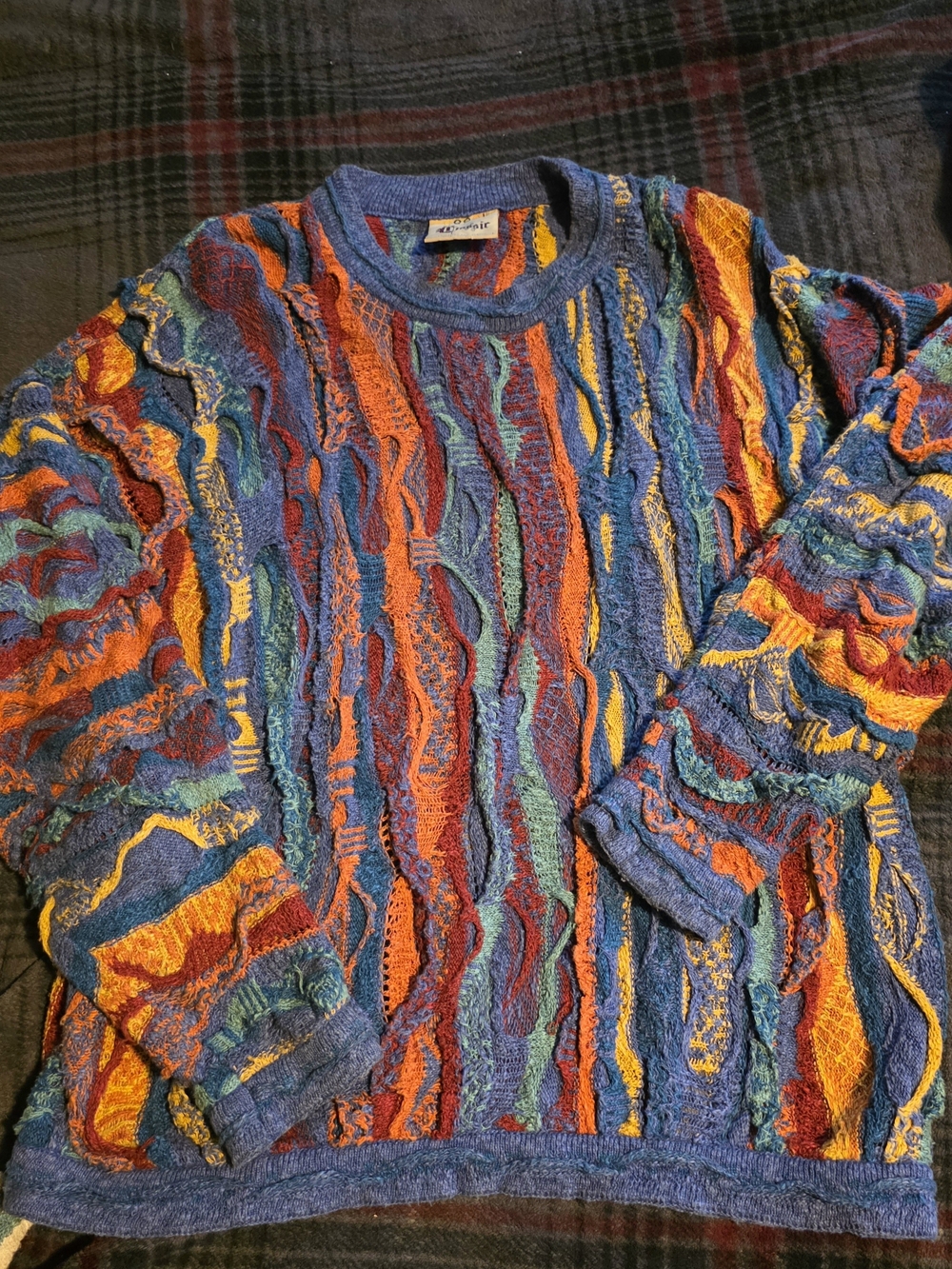Classic Men's Multicolor Crewneck Sweater with Blue Trim